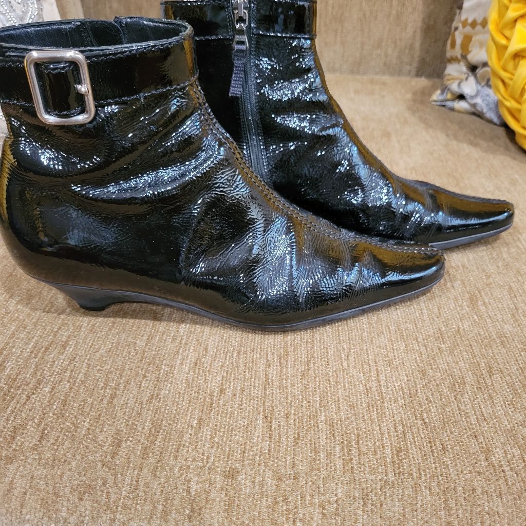 Authentic Made In Italy Prada Ankle Boots
